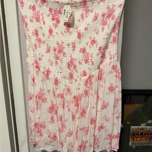 Aeropostale Pink and White Floral A-Line Skirt